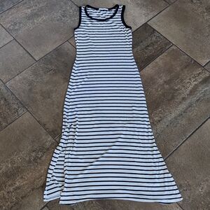 Striped Sleeveless Bodycon Maxi Dress White with Black Stripes Size XS.